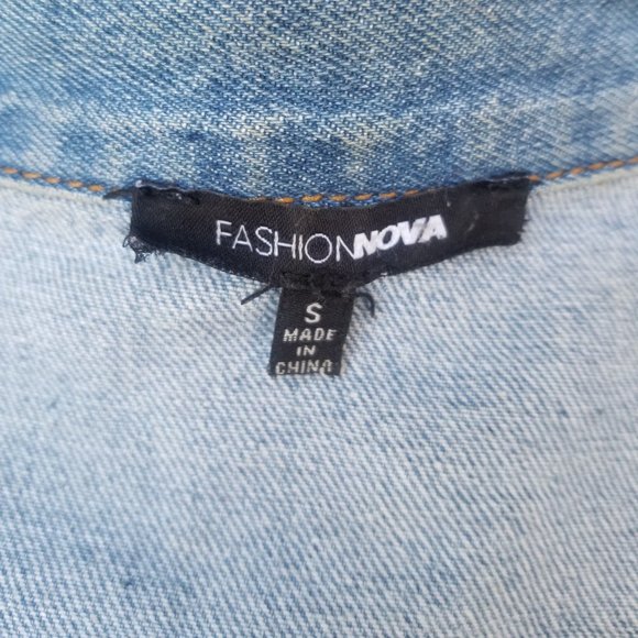 FAshion Nova LGBTQ distressed denim jacket - Picture 13 of 13
